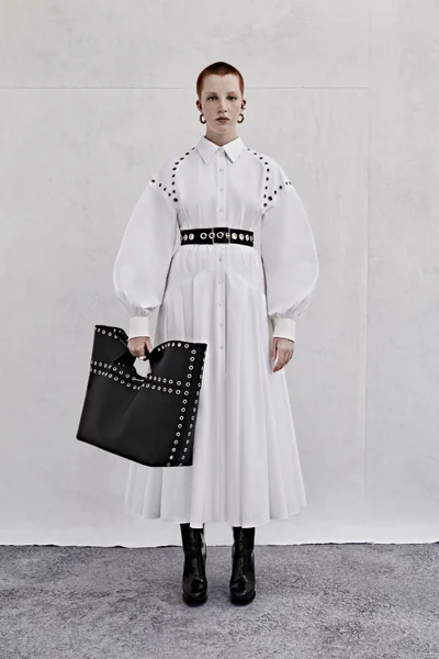 Look 19